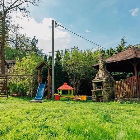 בית נופש Agro Pod Jesionem